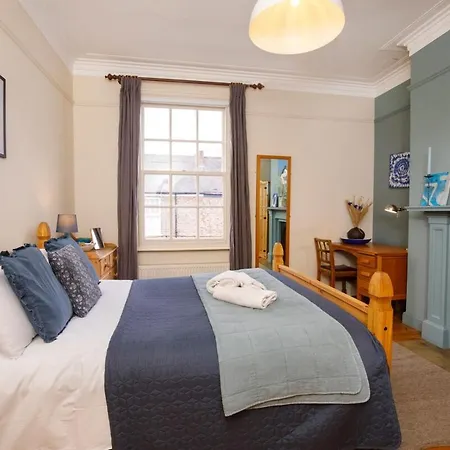 Nyaraló Hot Tub - Pool Table,