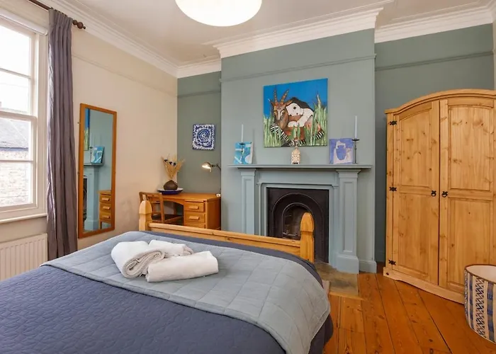 Hot Tub - Pool Table, Hébergement de vacances York